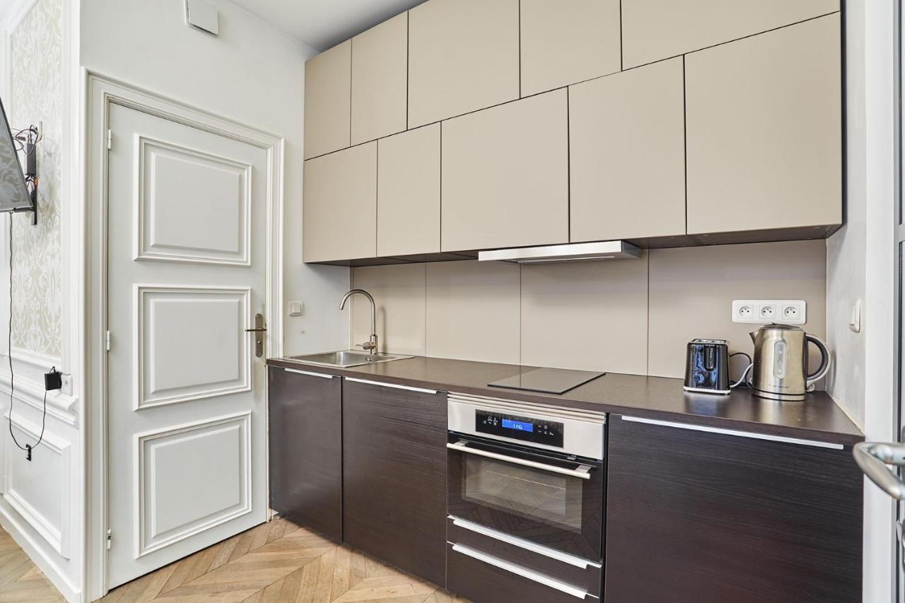 Apartment Louvre Museum By Studio Prestige Parigi Esterno foto